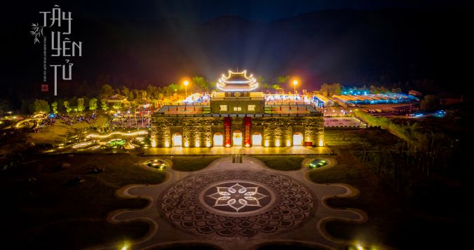 Quảng trường trung tâm