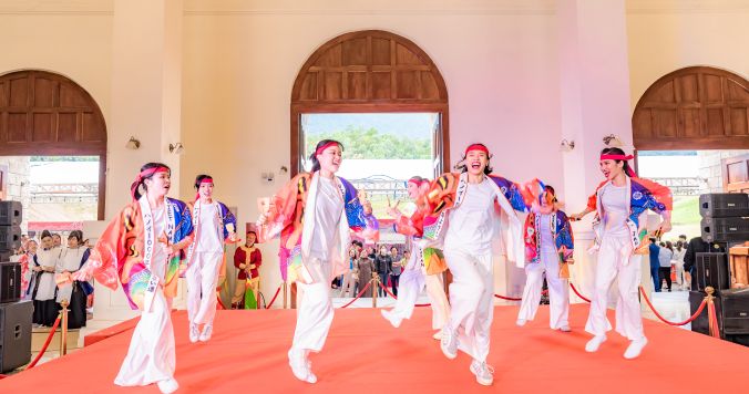 Lễ hội hoa anh đào Tây Yên Tử 2023